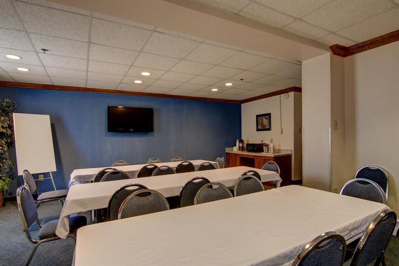 Comfort Suites Cumming-Atlanta Near Northside Hospital Forsyth Экстерьер фото