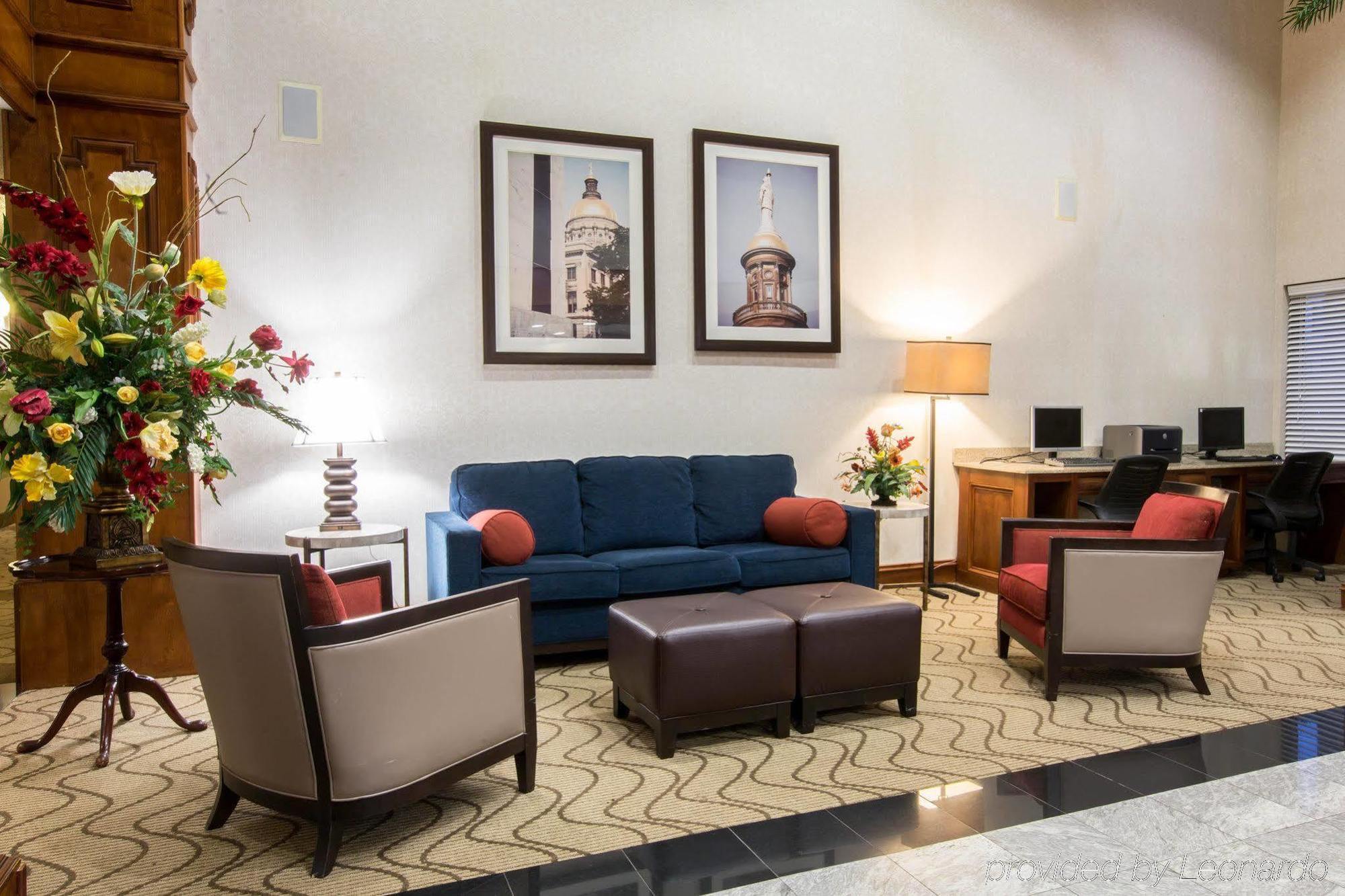 Comfort Suites Cumming-Atlanta Near Northside Hospital Forsyth Экстерьер фото
