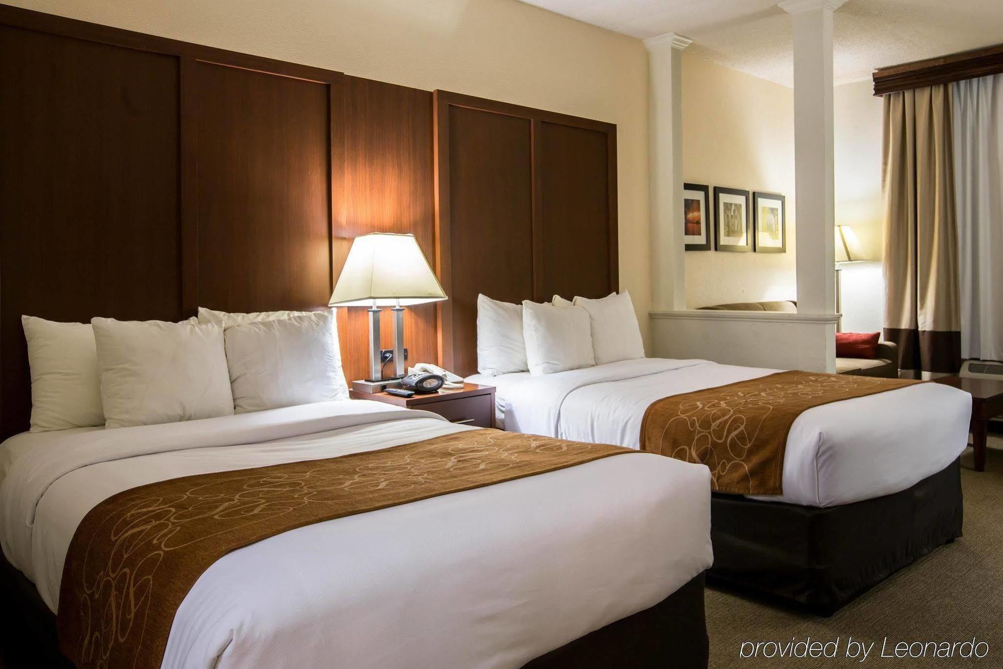 Comfort Suites Cumming-Atlanta Near Northside Hospital Forsyth Экстерьер фото