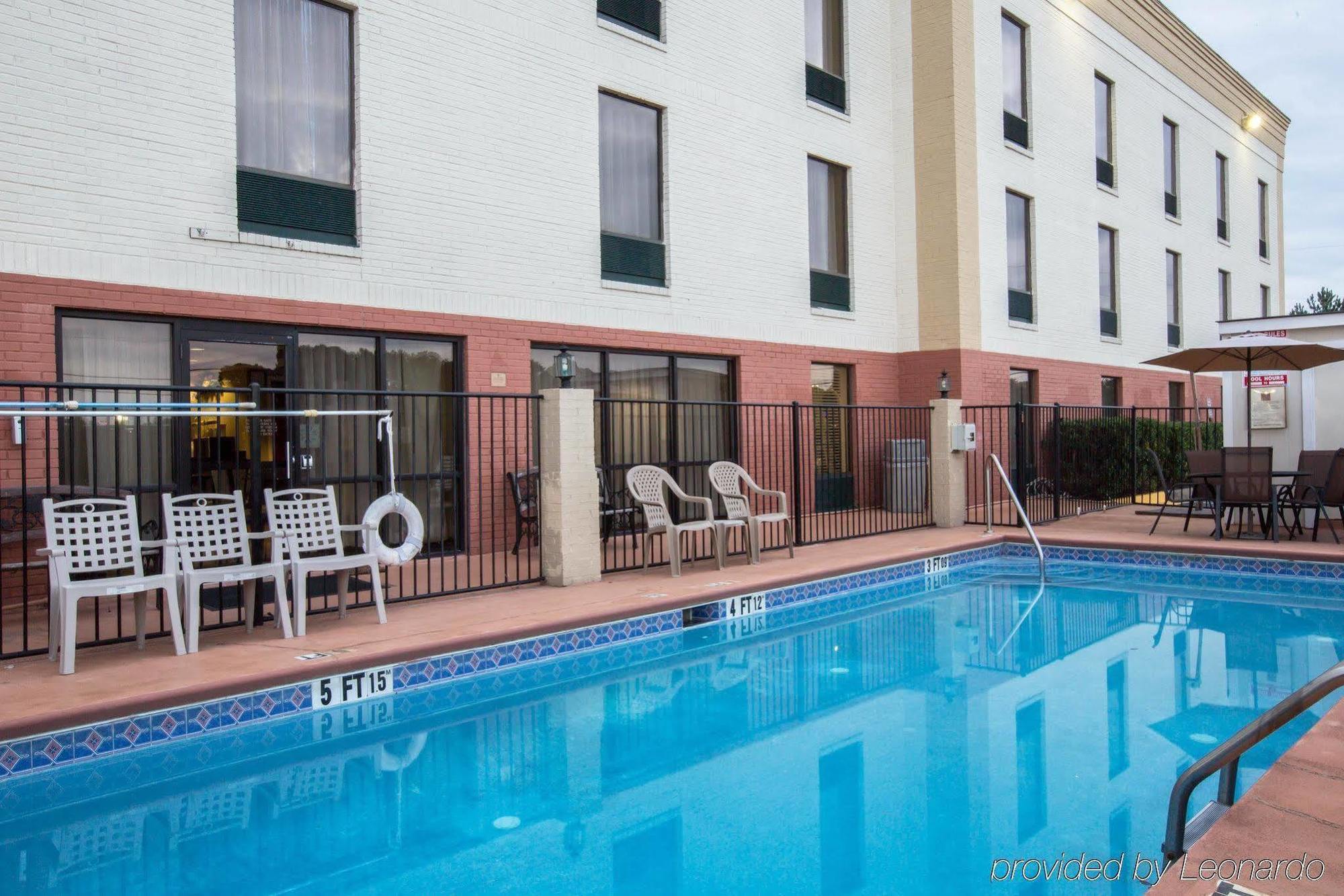 Comfort Suites Cumming-Atlanta Near Northside Hospital Forsyth Экстерьер фото